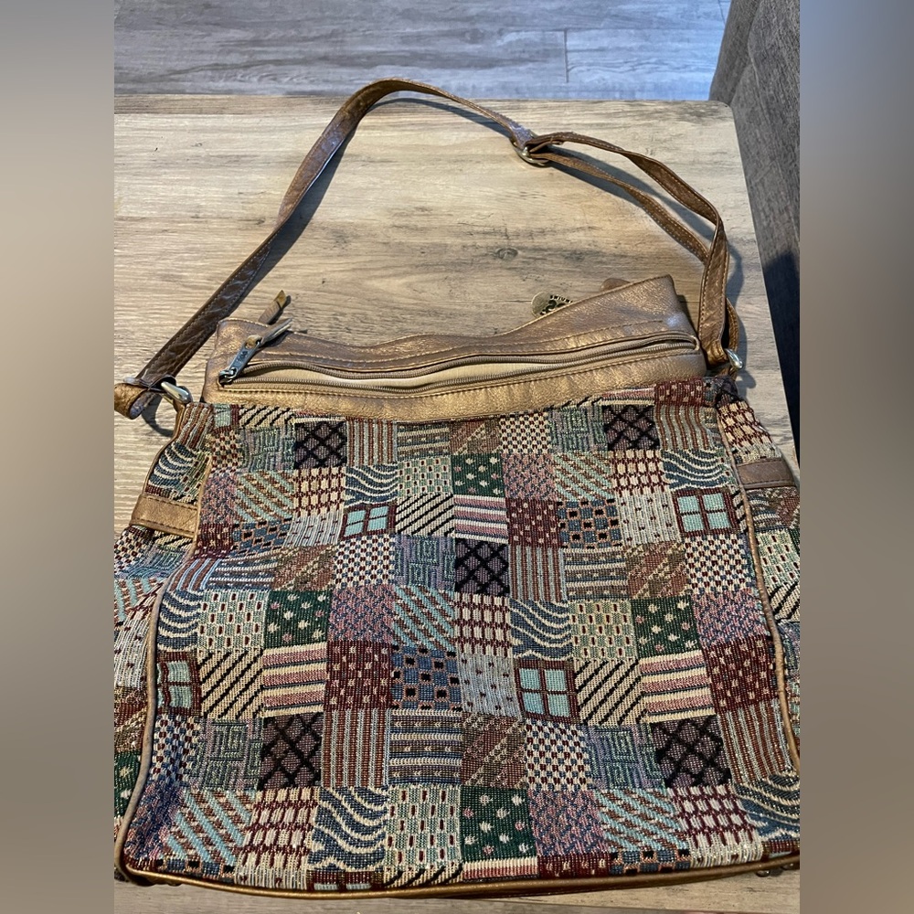 S.A.S Hand sewn patchwork Tapestry shoulder bag w metallic shimmer leather
Trim